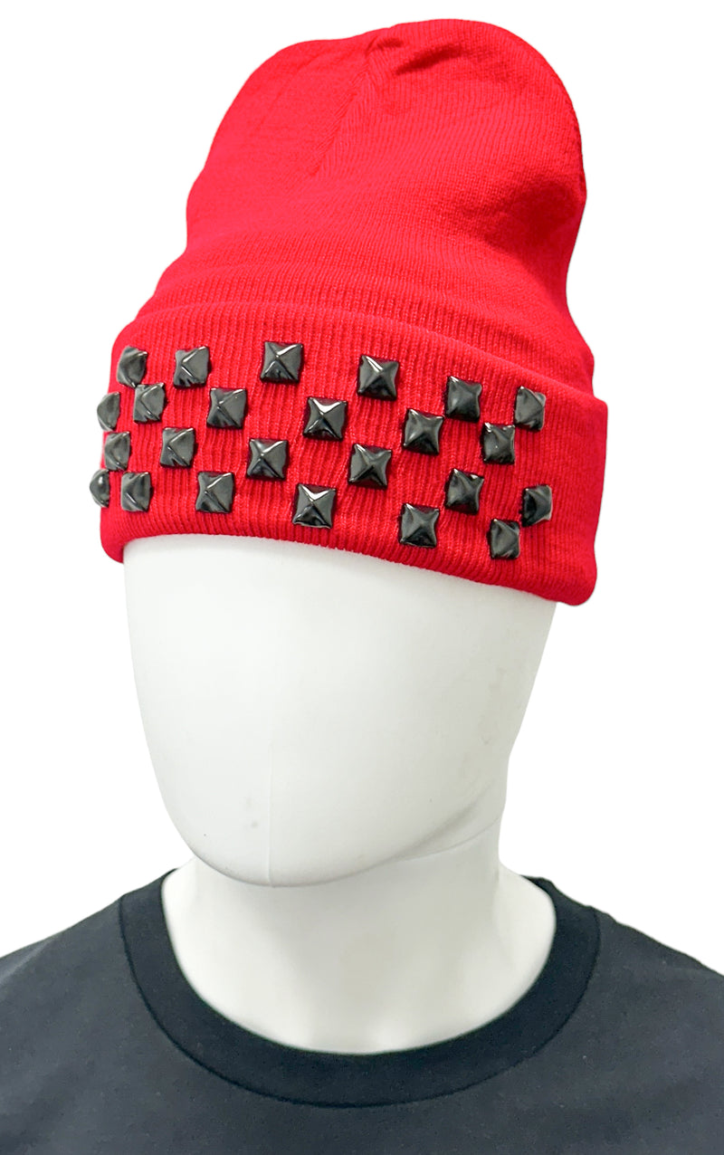 RED BEANIE WITH BLACK STUD