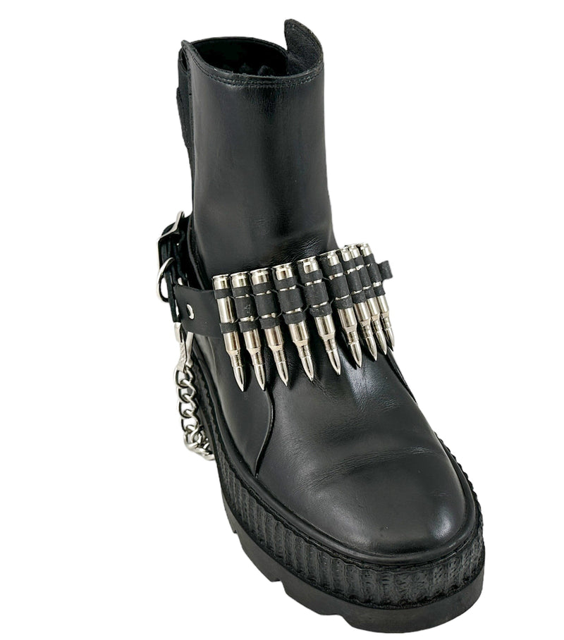 LINKED  BULLET BOOTSTRAP OVER LEATHER