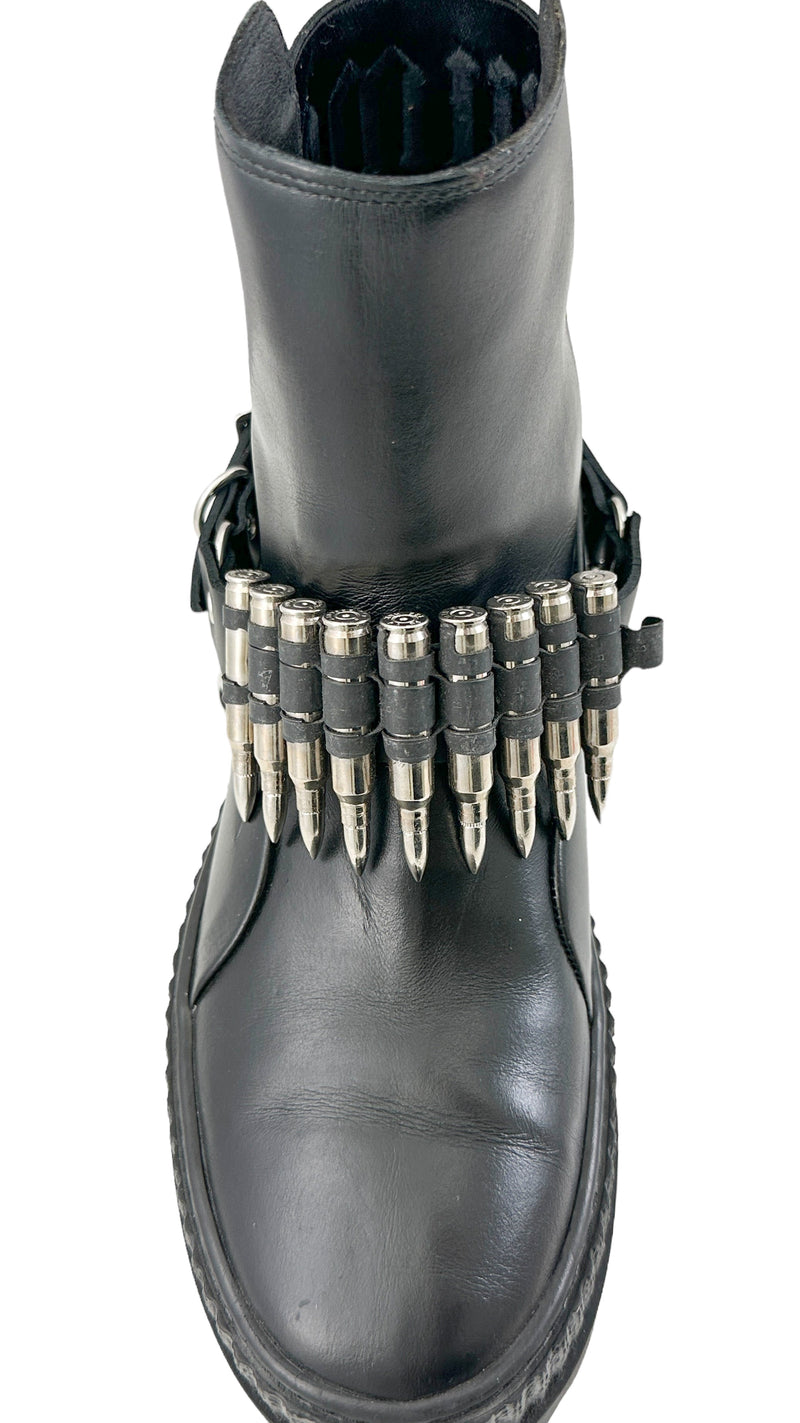 LINKED  BULLET BOOTSTRAP OVER LEATHER