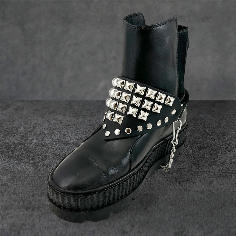 PYRAMID STUDDED TRIANGULAR   BOOTSTRAP OVER LEATHER