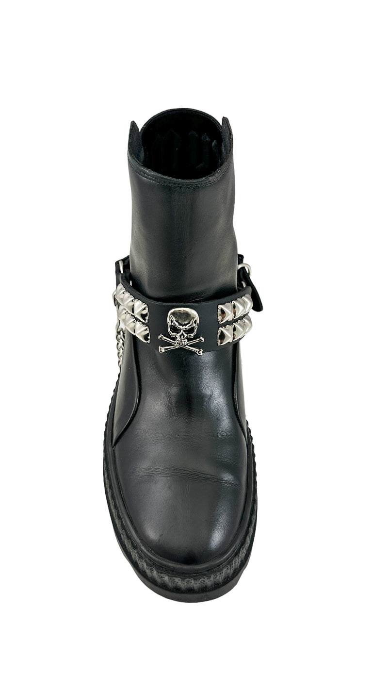 STUDDED SKULL BOOTSTRAP