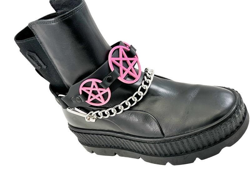 PENTAGRAM  BOOTSTRAP LEATHER