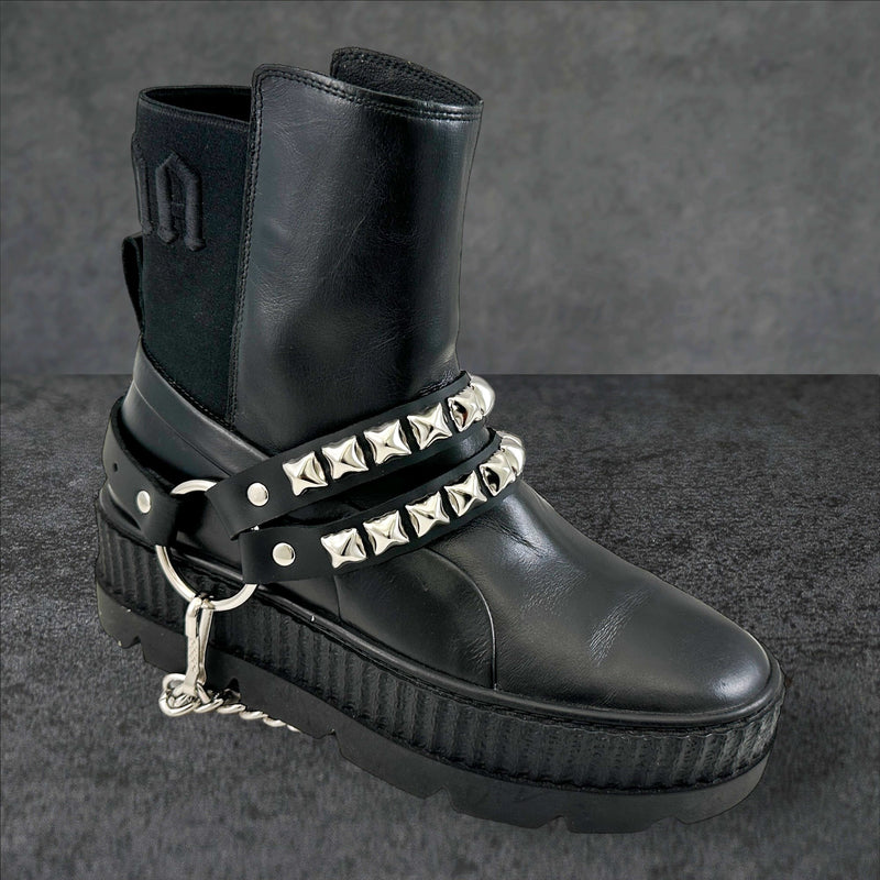 PYRAMID  STUDDED  DOUBLE STRAP  BOOTSTRAP LEATHER