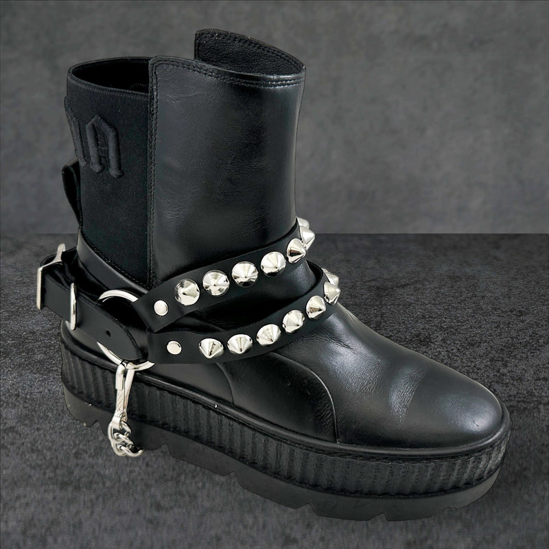 CONICAL  STUDDED  DOUBLE STRAP  BOOTSTRAP LEATHER