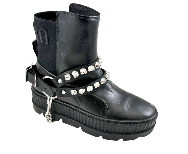 CONICAL  STUDDED  DOUBLE STRAP  BOOTSTRAP LEATHER