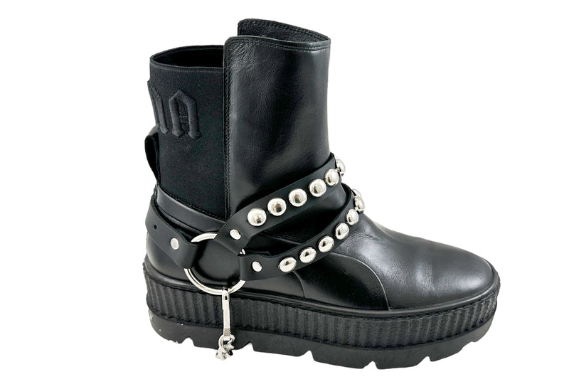 ROUND   STUDDED  DOUBLE STRAP  BOOTSTRAP LEATHER